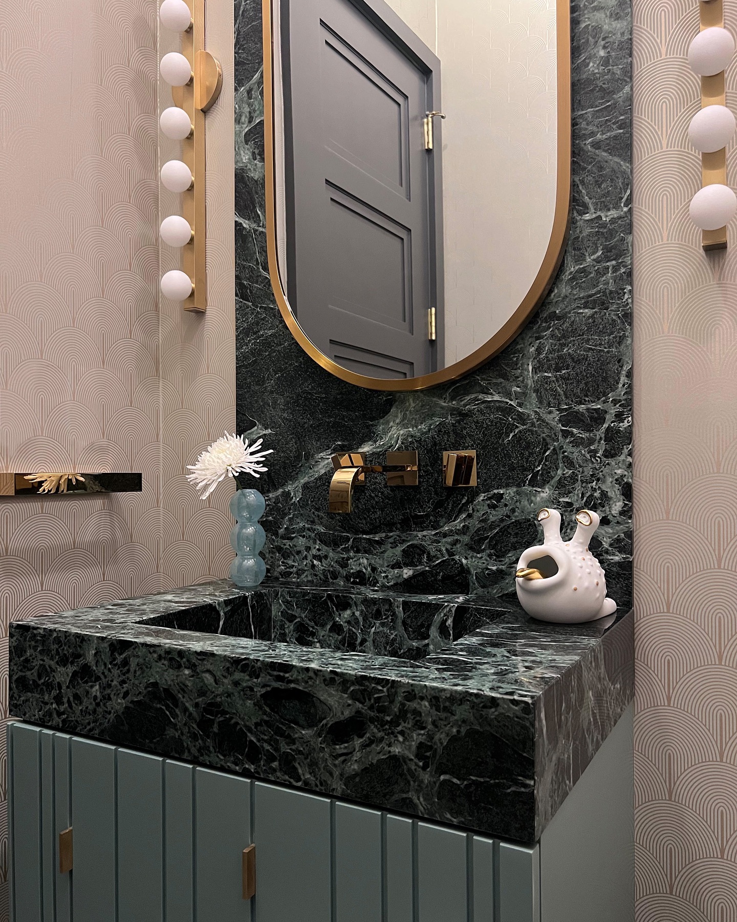 Upper East Side Pre-War Apartment — view 2